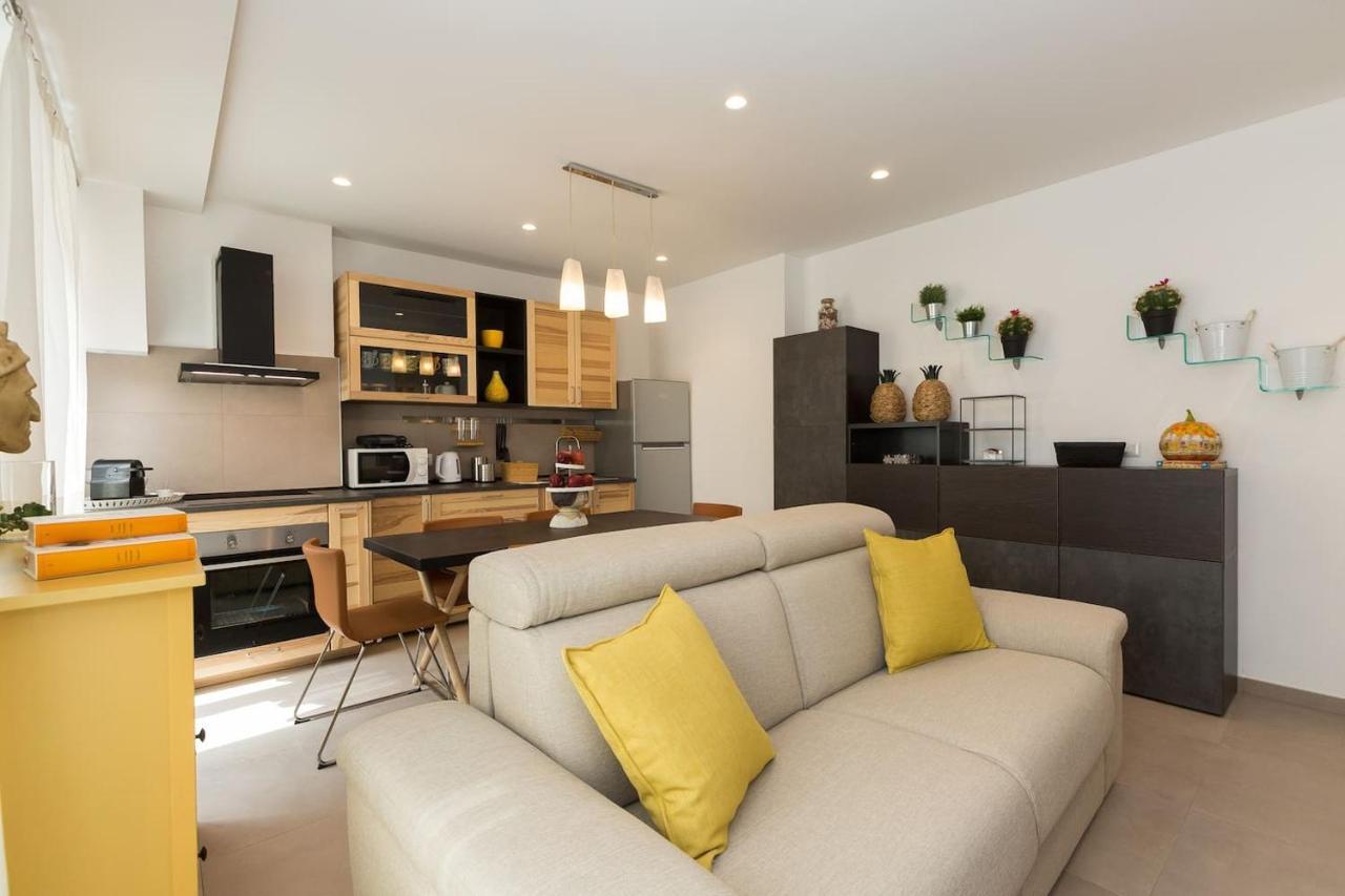 Lovely New Apartament, Viale Trastevere Rome Exterior photo